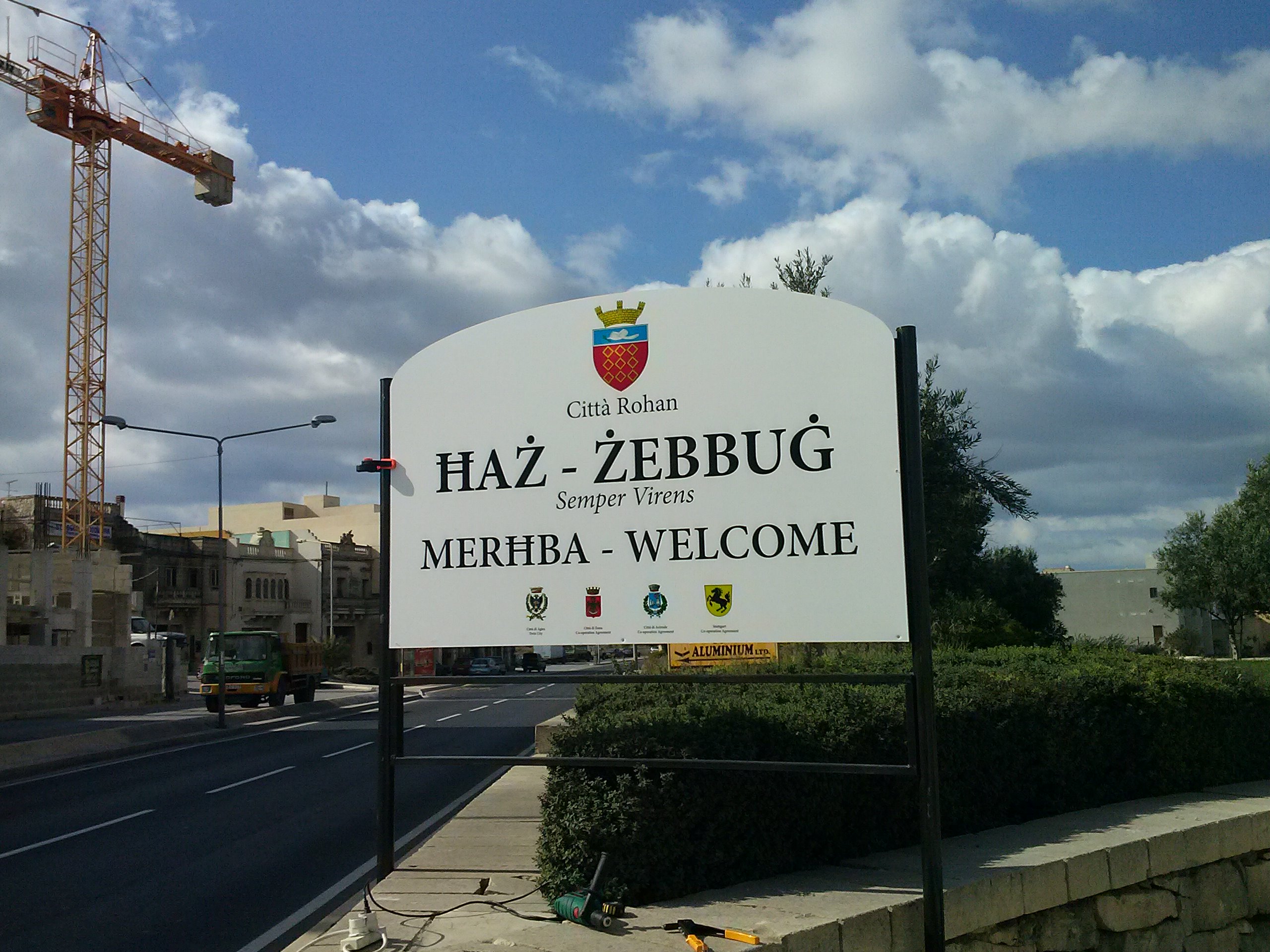 /media/images/zebbug_signage.jpg